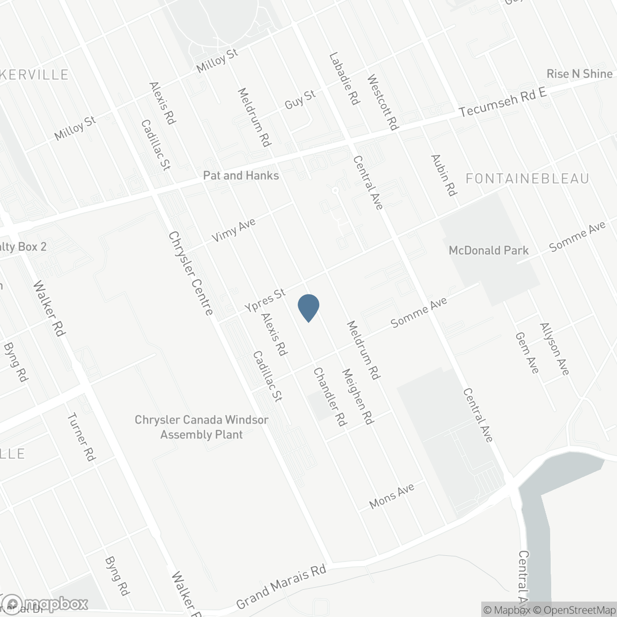 2433 Meighen, Windsor, Ontario N8W 4C2